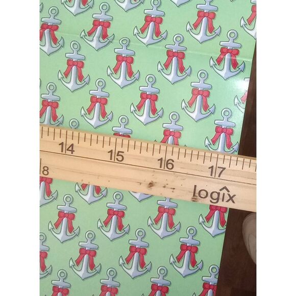 Vineyard Vines brand wrapping paper two 17-in x 17-in sheets - Picture 4 of 5